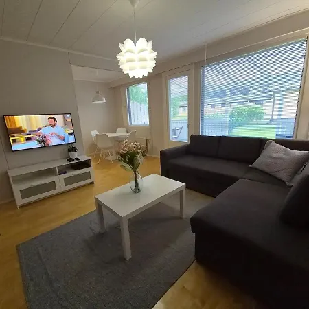 Rivitalokaksio In With Sauna Appartement *